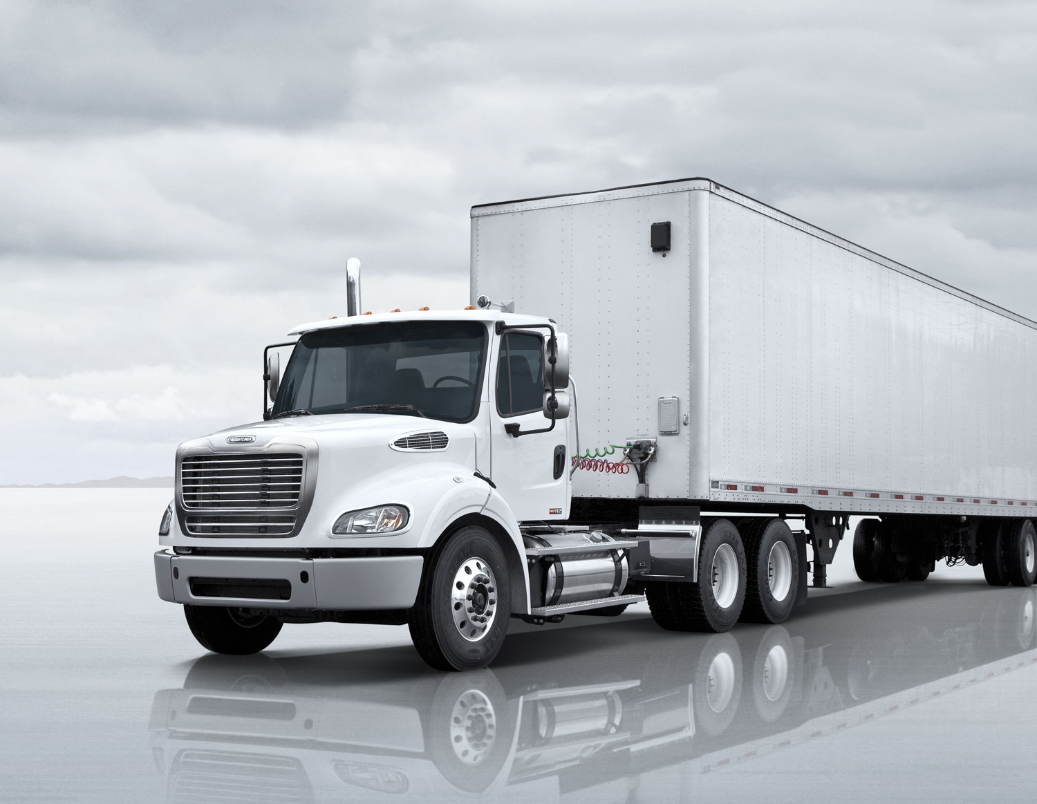 Freightliner M2-112 Truck - Short Haul Trucks