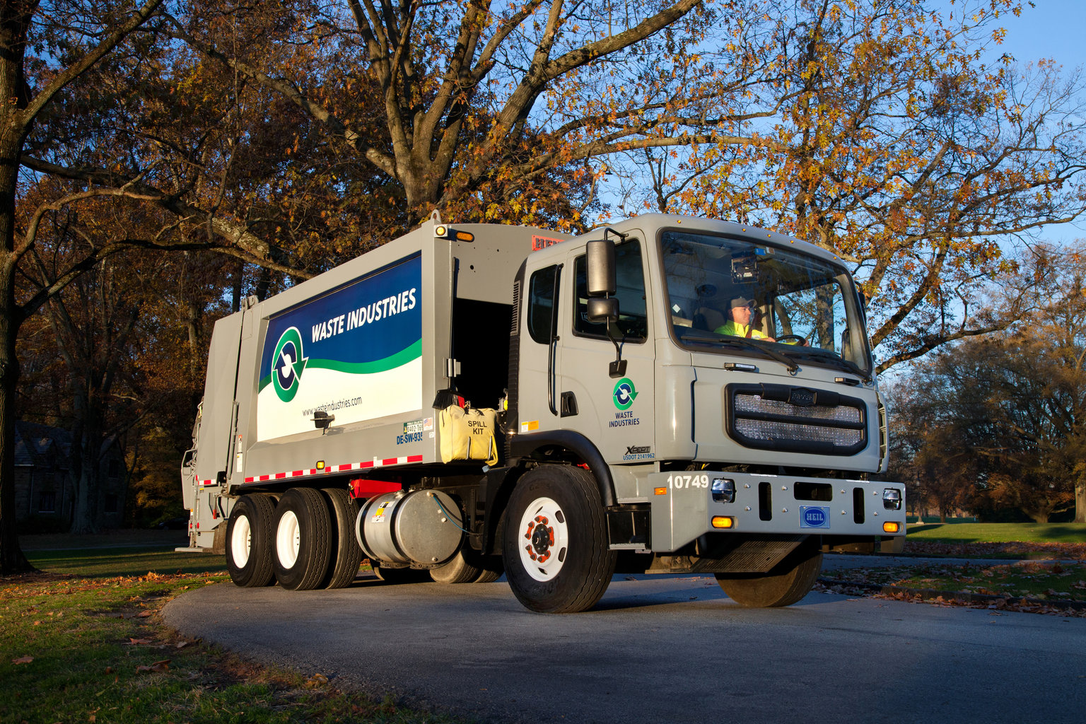 Autocar ACMD Crossan waste industries Truck