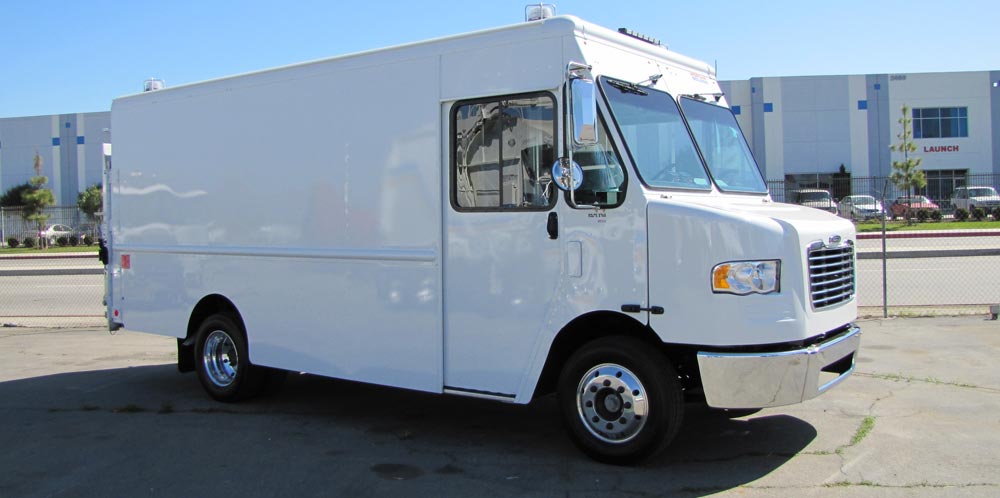 Freightliner Custom Chassis Step Van - Pick Up & Delivery Trucks