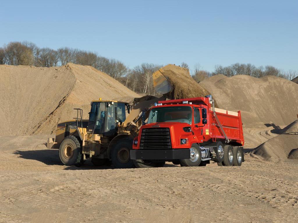 Freightliner 108SD Dump Truck