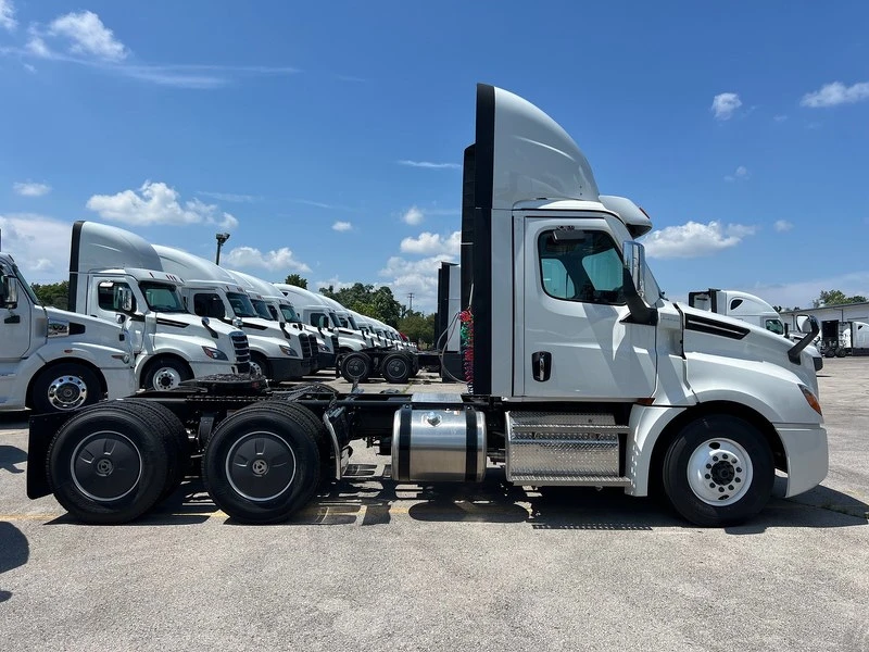 Velocity Truck Centers