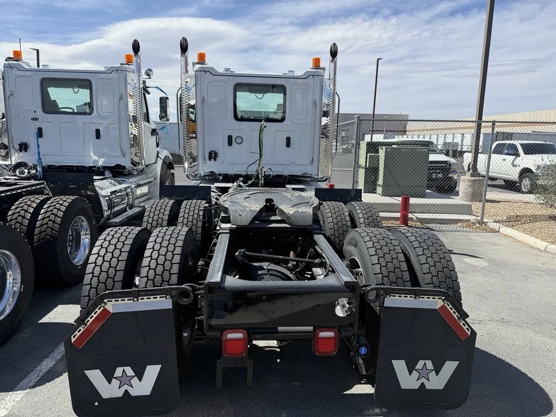 Velocity Truck Centers