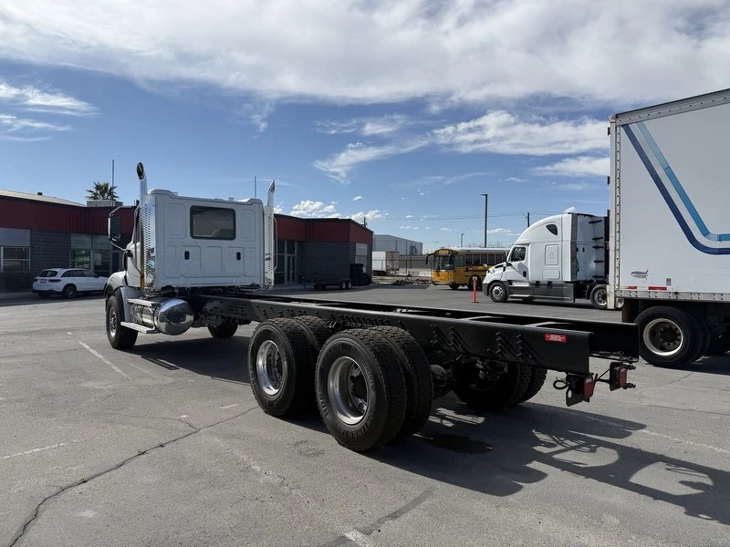 Velocity Truck Centers