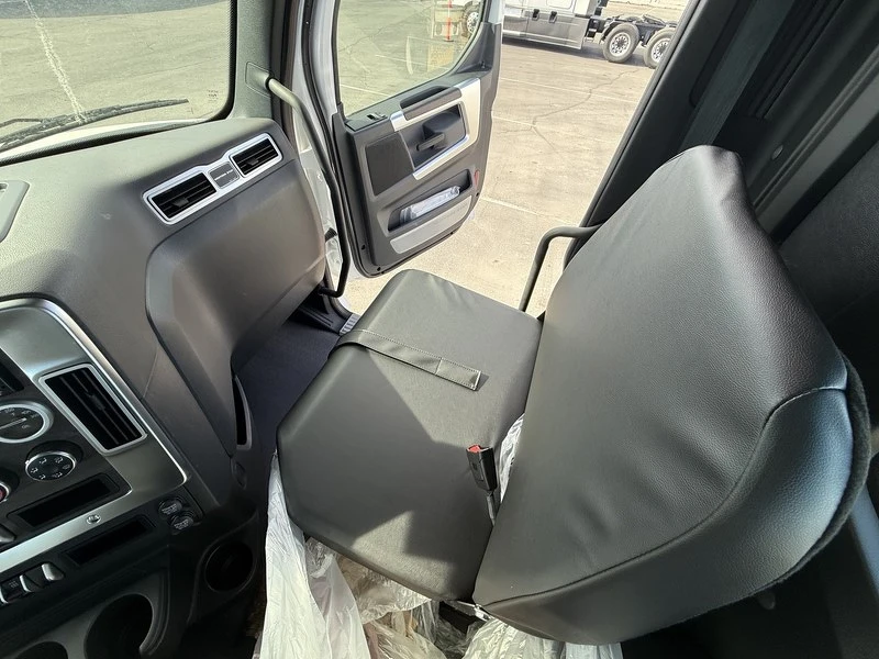 Velocity Truck Centers