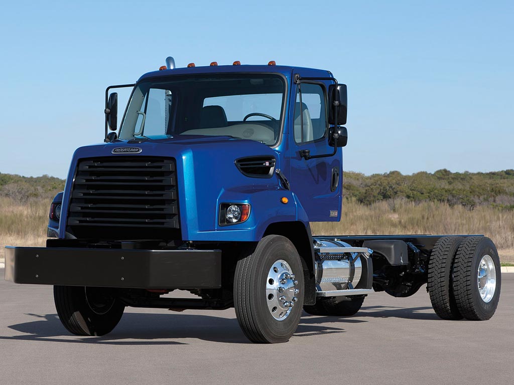 freightliner 108SD cab chassis truck